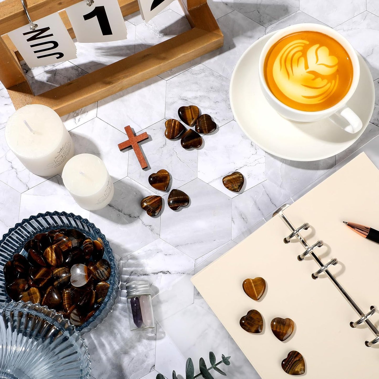 Gerrii 50 Pcs Heart Healing Stone Bulk Quartz Heart Inspirational Stones Gift for Women Love Pocket Polished Natural Energy Balancing Meditation 0.8 Inch(Amber)