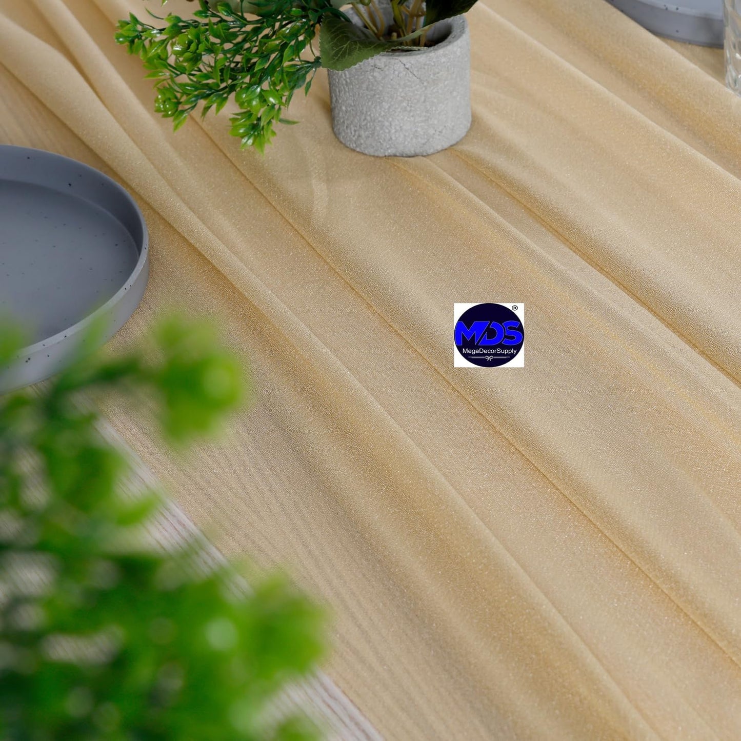 MDS 20 Pack 10ft Chiffon Table Runner 29 x 120 Inches Sheer Wedding Runner Romantic Rustic Table Runner for Wedding Decorations, Birthday Parties, Bridal Shower Party Arch Decor - Champagne Gold