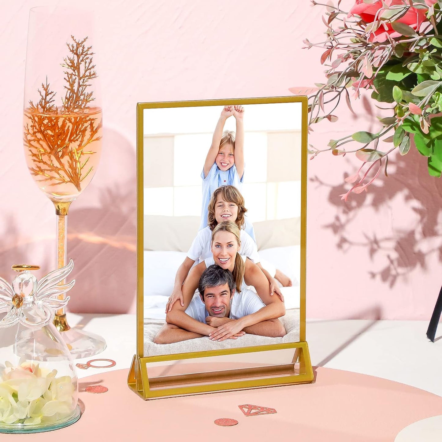 Blulu 12 Pack Acrylic Sign Holder Double Sided Picture Frame Wedding Table Number Stands with Border and Vertical Clear Display Menu Holders for Wedding Party Restaurant(4 x 6 Inch,Gold)