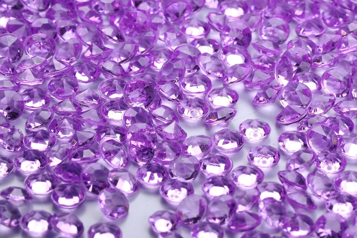 2000 pcs/Pack Wedding Table Scatter Confetti Crystals Acrylic Diamonds 8 mm Rhinestones for Wedding, Bridal Shower, Vase Beads Decorations (8mm, Light Purple)