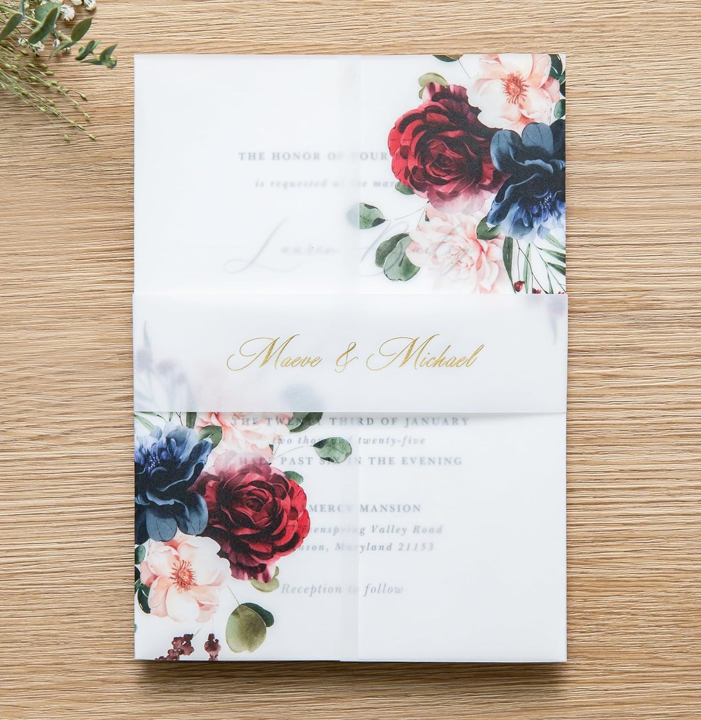 PONATIA 50 PCS 135gsm Vellum Jackets for 5x7 Invitation Cards - Burgundy and Navy Blue Flowers Printed Vellum Sleeves, Wedding Invitation Cards Wraps, Transparent Christmas Gift Cards Jackets