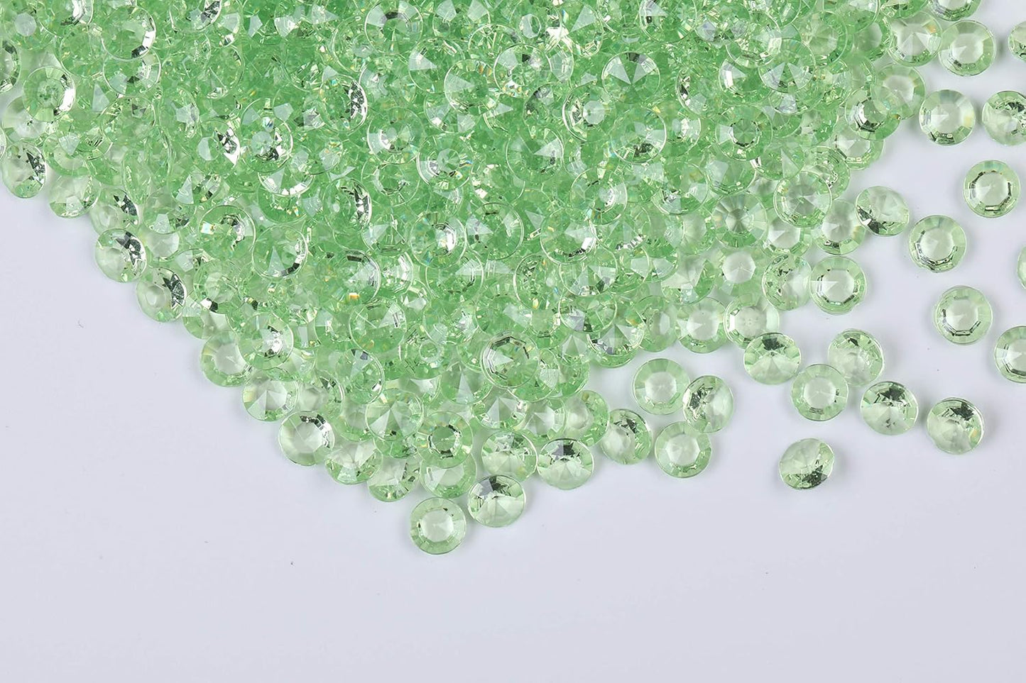 1000pcs/ Pack Wedding Table Acrylic Diamond Scatter Crystals Confetti Acrylic Gems Vase Fillers Rhinestones for Wedding, Bridal Shower, Vase Beads Decorations (12mm, Pale Green)