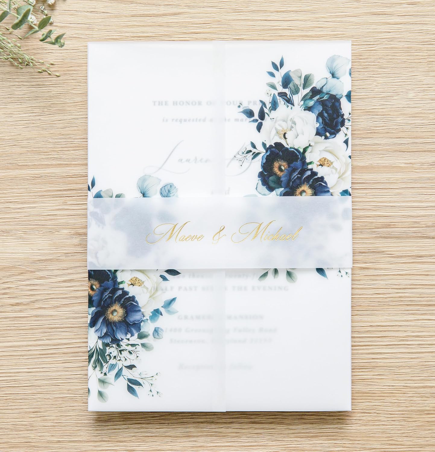 PONATIA 50PCS Vellum Jackets for 5x7 Invitation Cards- 135GSM Navy Blue Flowers Printed Wedding Invitations Wraps - Transparent Christmas Gift Cards