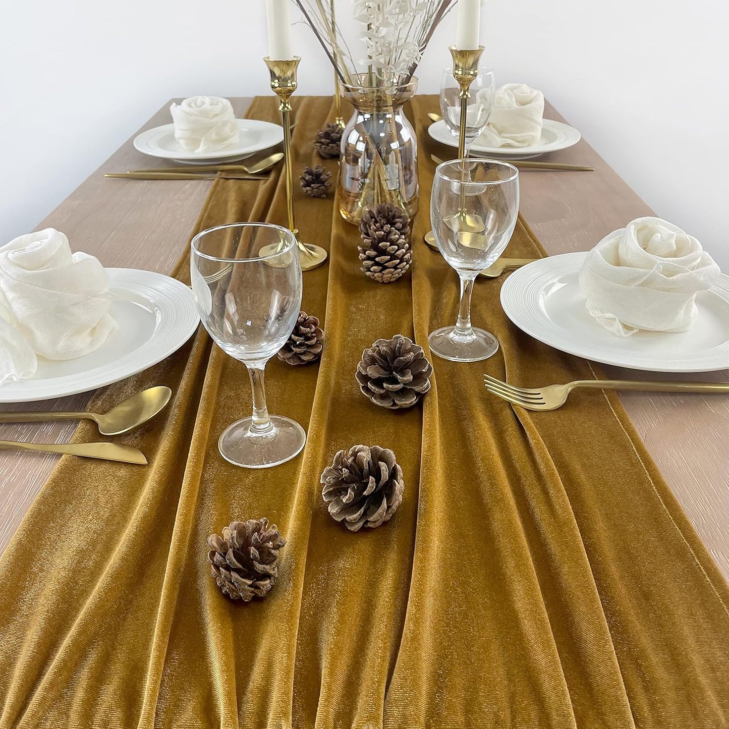 Velvet Table Runner, 10ft Luxurious Wedding Reception Decorations Soft Velvet Fabric Table Linen Overlay for Party (20 x 120 inch, Gold)