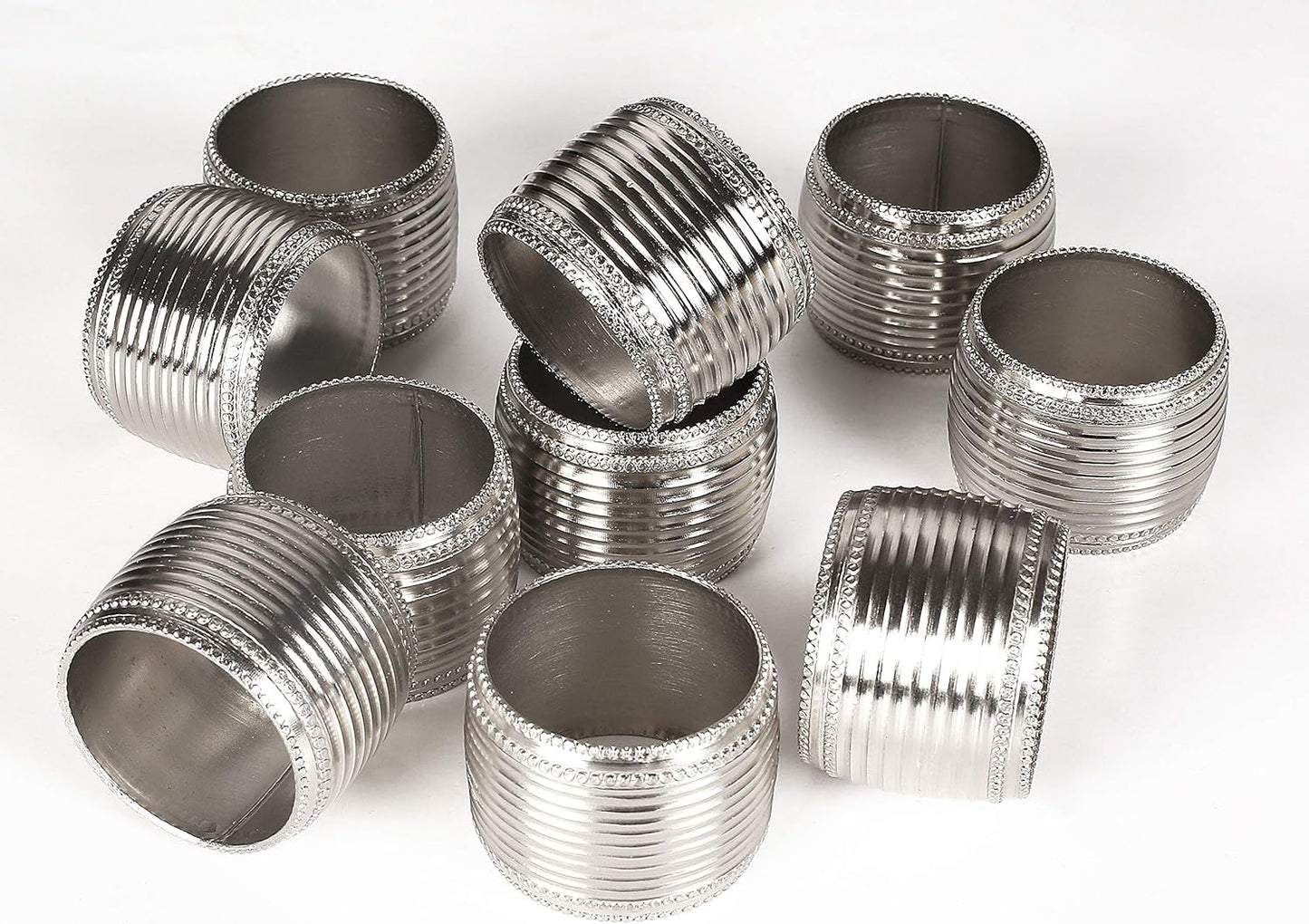 Silver Napkin Rings Set of 12 – Classic Metal Napkin Holders for Weddings, Dinner Parties, Family Gatherings, Holidays & Everyday Table Décor