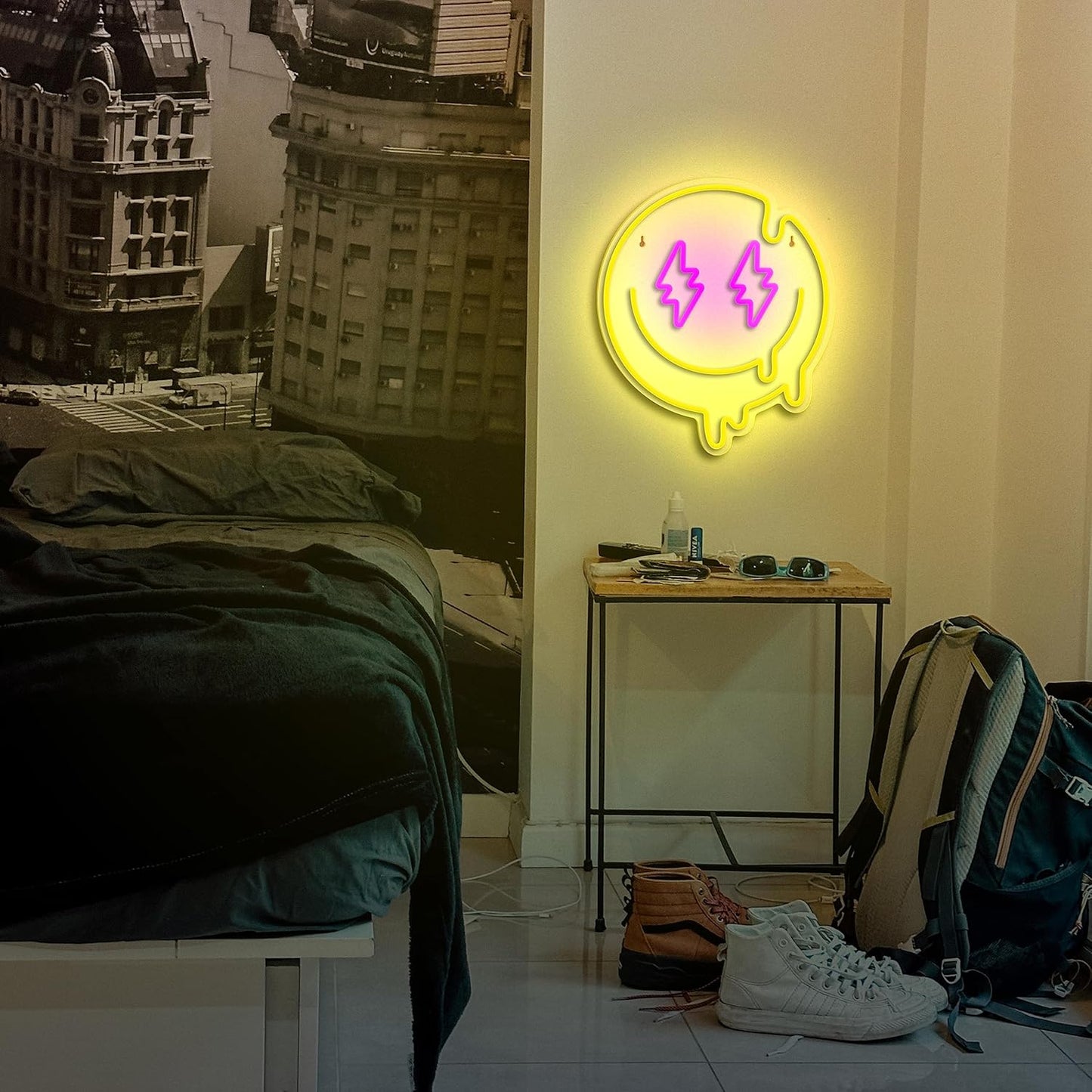 Melting Smile Face Neon Sign Dimmable Melted Smiling Face Neon Signs for Wall Decor Neon Smile Light Signs for Kids Room Party Bedroom Wall Art Decor USB Powered Holiday Gift