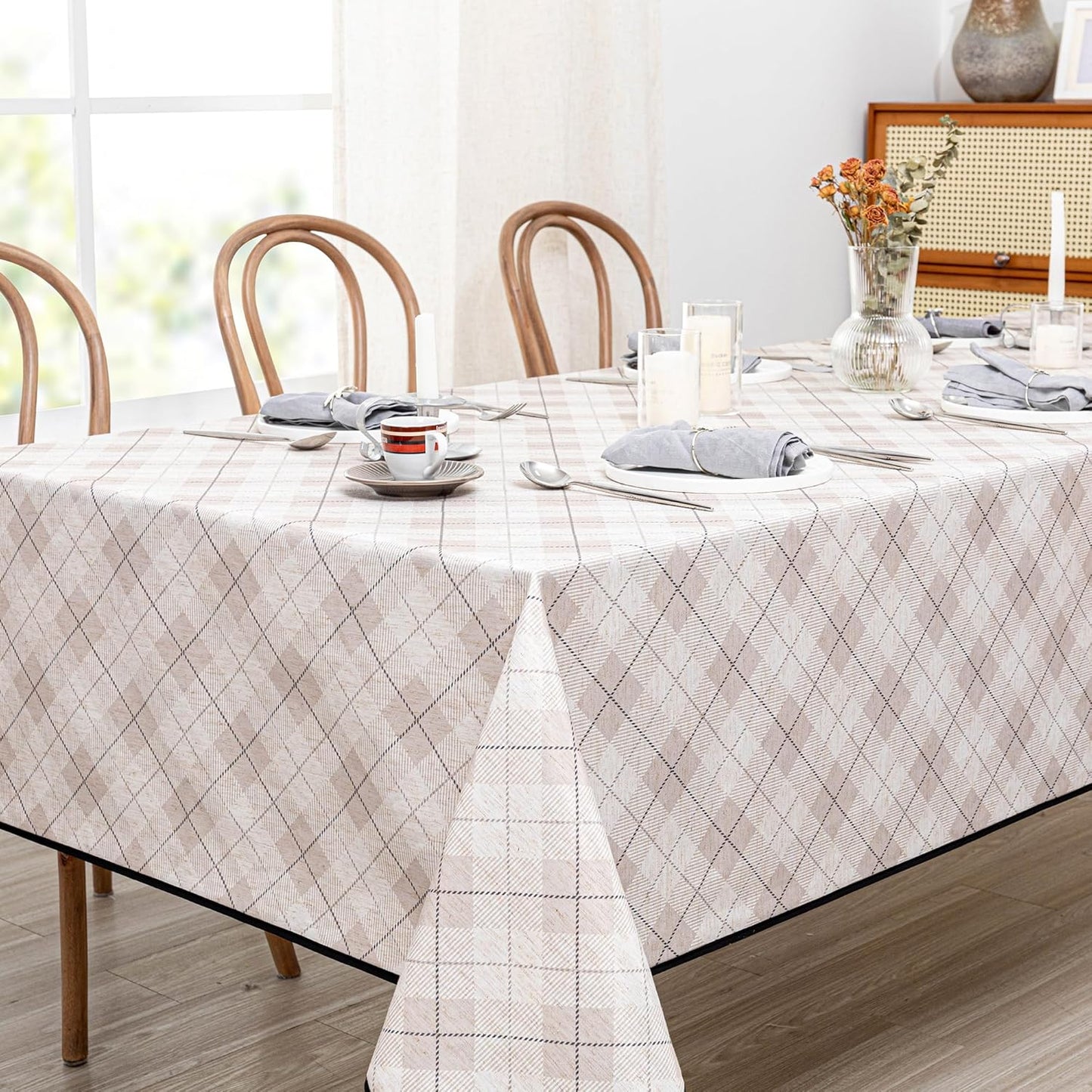 MYSKY HOME Table Cloth 60x102 in Rectangle, Heavy Duty Linen Look Waterproof Tablecloths Farmhouse Tablecloth, Wrinkle Free Table Cover with Black Plaid for Kitchen Dining, Party